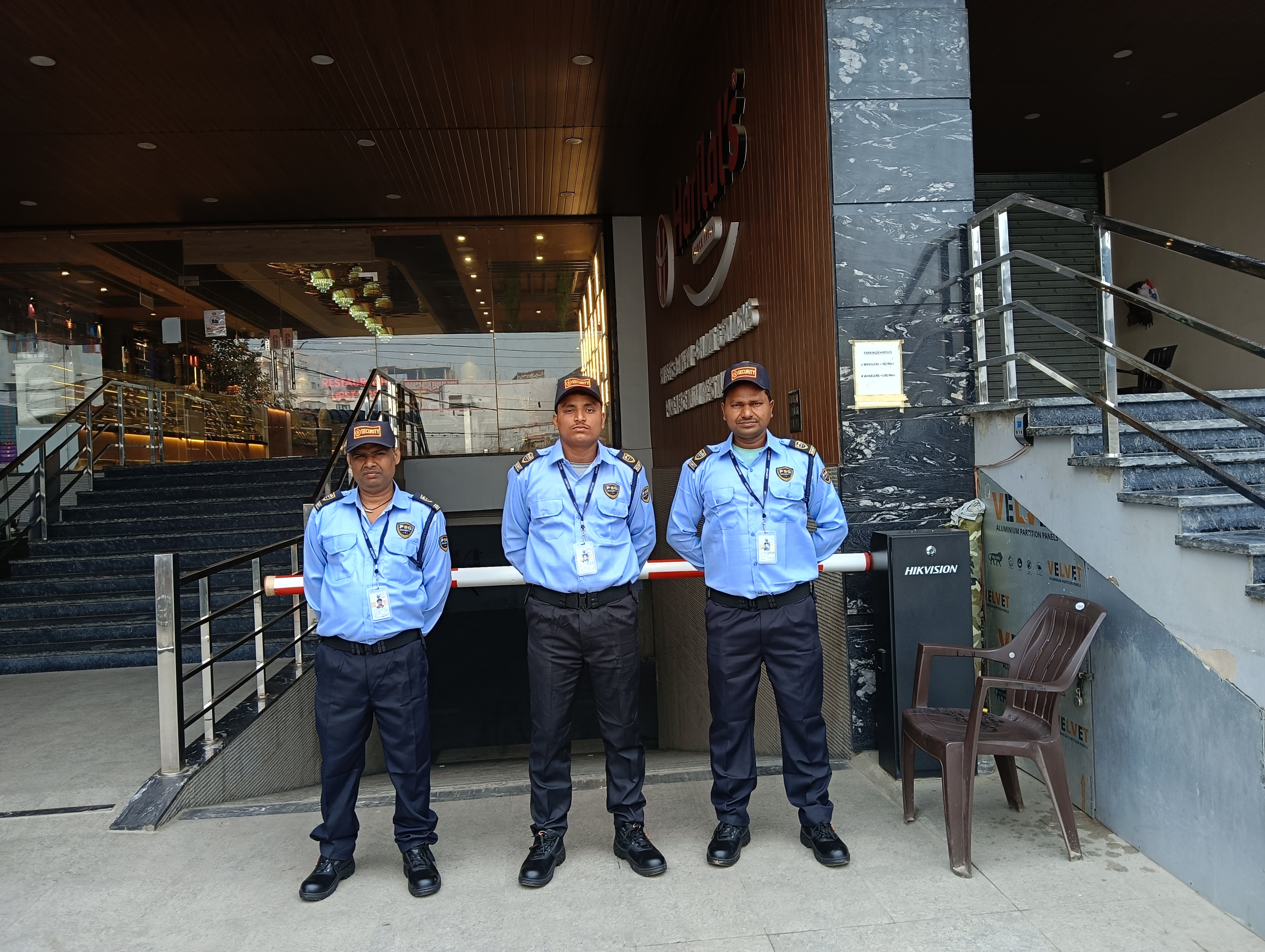 Guard Photo 1